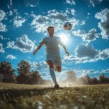 球迷打脸前的吹嘘与自己的热身形成鲜明对比